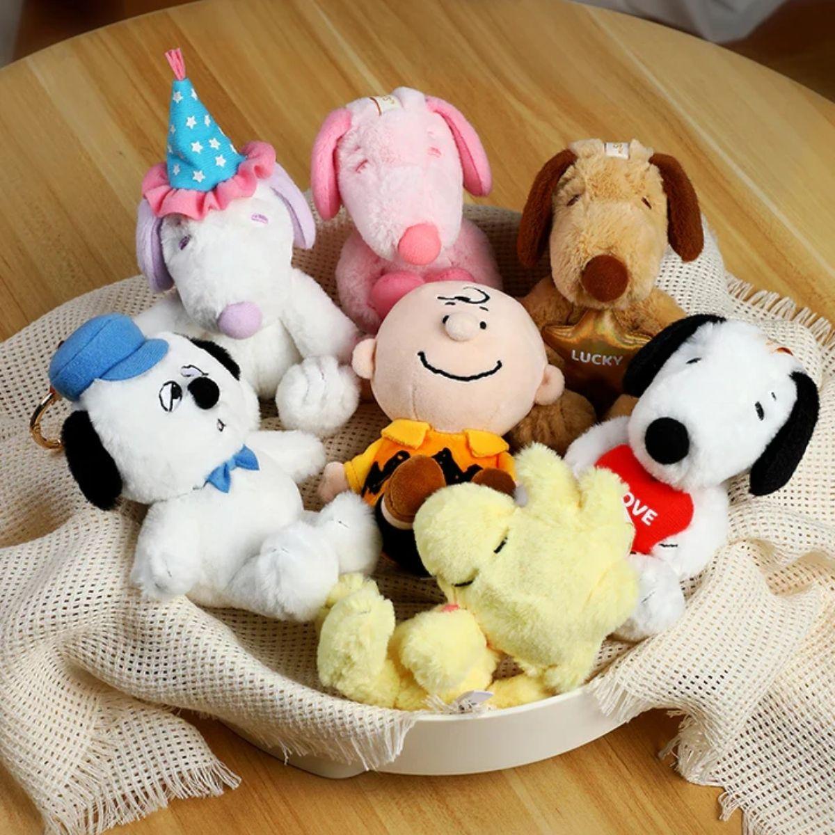Vipo X Snoopy Plush Keychain Blind Box | Mothercare SG